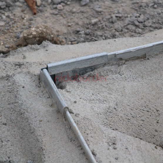 Bordures En Acier Galvanisé / Applications Paysagères Et encequiconcerne Bordure Galvanisé