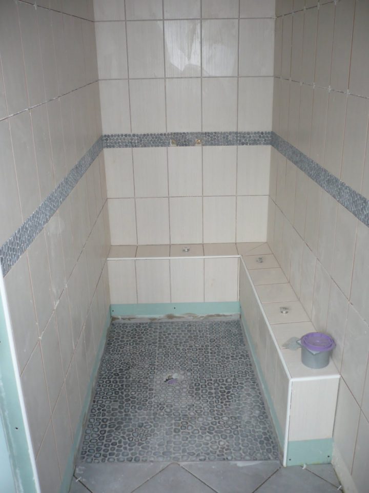 Brico Depot Carrelage Rénovation Maison Briarde Création D concernant Plan De Travail Salle De Bain Brico Depot