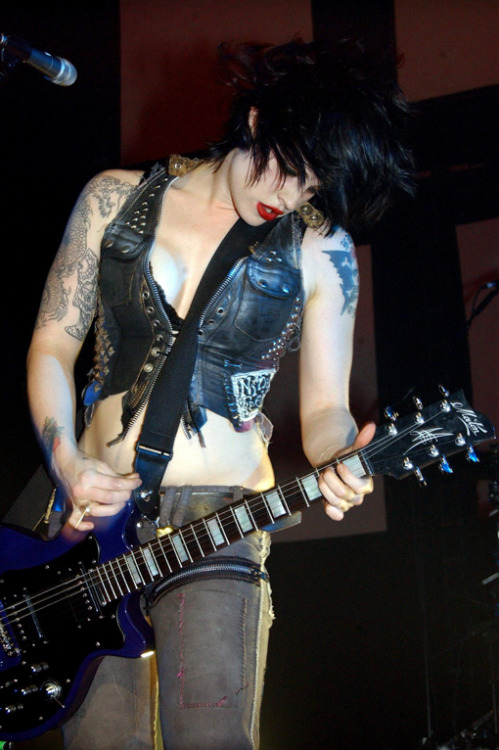 Brody Dalle On Tumblr encequiconcerne Dalle