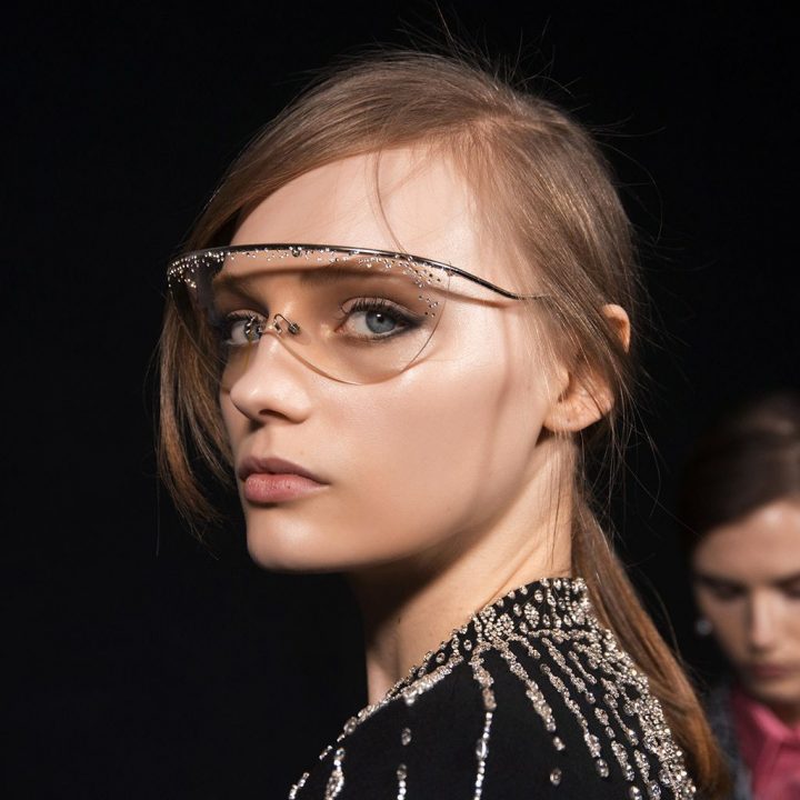 Bronzage Et Mélanine : Nos Astuces Bonne Mine – Elle pour Douche Autobronzante Paris