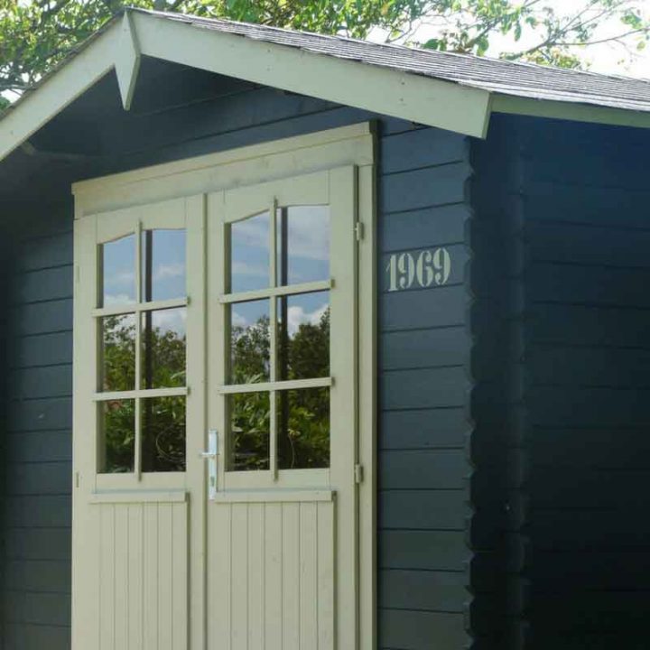 Cabane De Jardin : 6 Idées Déco Pour Le Personnaliser dedans Peinture Abri De Jardin Cabane De Jardin : 6 Idées Déco Pour Le Personnaliser dedans Peinture Abri De Jardin