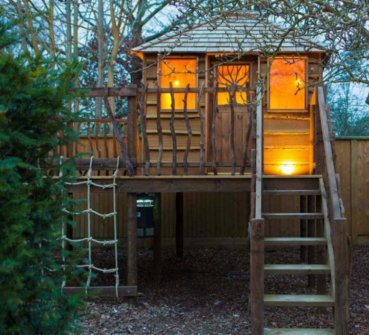 Cabane-De-Jardin-Pour-Enfant-Bois-Idees-Exterieur | Nopanic destiné Cabane De Jardin Style Japonais