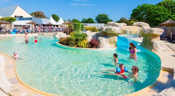 Camping Yelloh Village L'Ocean Breton 5*, Lesconil encequiconcerne Yelloh Village Avec Spa Privatif
