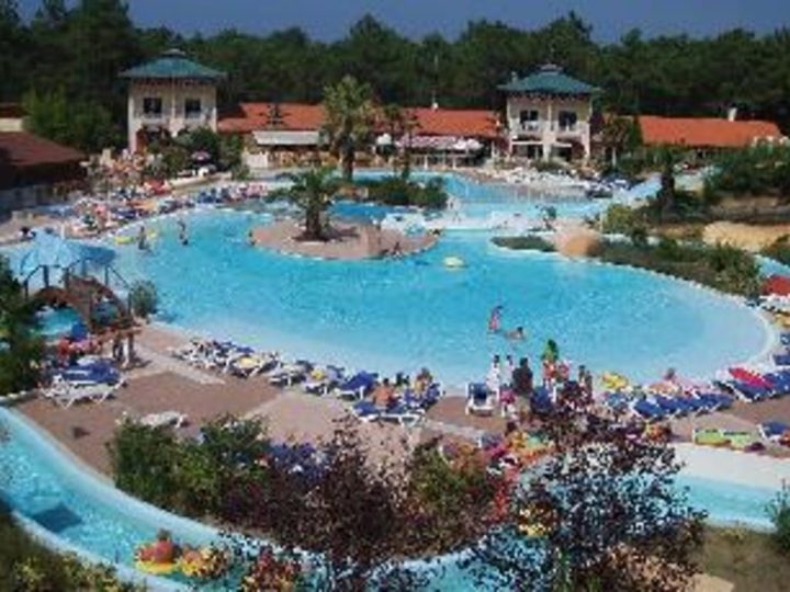 Camping Yelloh Village Sylvamar – Labenne Océan > Mobil intérieur Yelloh Village Avec Spa Privatif