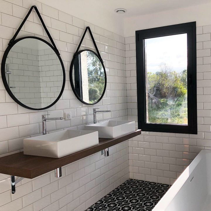 Carreaux De Ciment, Carreaux Métro Blanc Et Miroir Barbier dedans Carrelage Metro Blanc 10X30 Carreaux De Ciment, Carreaux Métro Blanc Et Miroir Barbier dedans Carrelage Metro Blanc 10X30