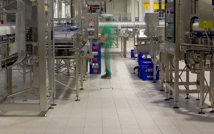 Carrelage Cuisine Professionnelle Cannes – Atelier Sauze pour Carrelage Antidérapant Cuisine Professionnelle