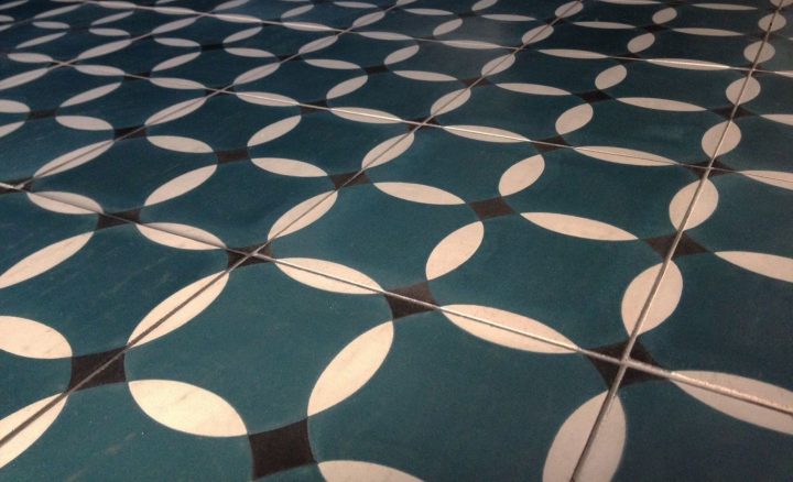 Carrelage Du Marais – Carreaux De Ciment Bleu Canard, 20 X encequiconcerne Carreaux De Ciment Bordeaux