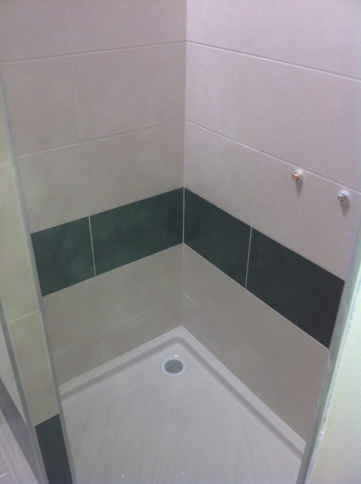 Carrelage / Faience Salle De Douche | Dream House pour Peinture Etanche Pour Douche Carrelage / Faience Salle De Douche | Dream House pour Peinture Etanche Pour Douche