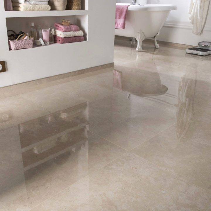 Carrelage Sol Salle De Bain Antidérapant Adhesif encequiconcerne Carrelage Antidérapant Salle De Bain Leroy Merlin