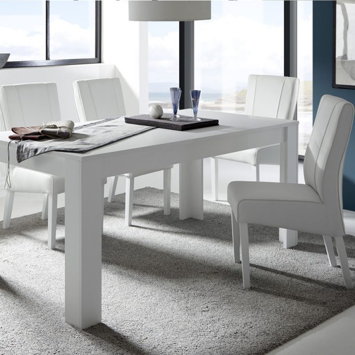 Chaise De Salle À Manger | Kasalinea tout Chaise Salle À Manger Design Italien