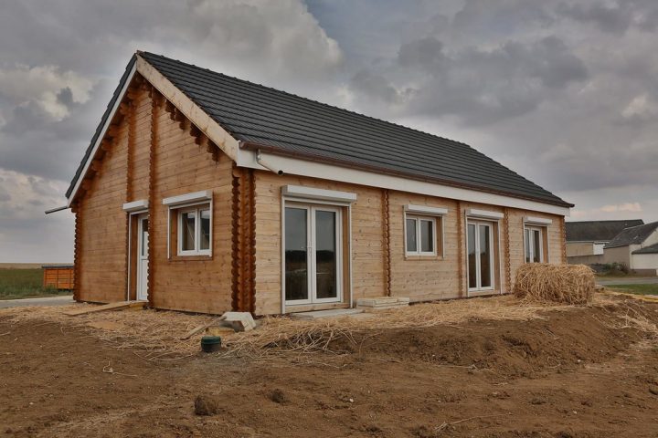 Chalet En Bois | Www.chaletdejardin.fr/Chalets-En-Bois dedans Chalet De Jardin.fr Chalet En Bois | Www.chaletdejardin.fr/Chalets-En-Bois dedans Chalet De Jardin.fr