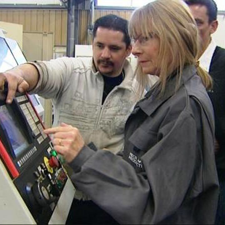 Chalon-Sur-Saône : La Sénatrice Marie Mercier Fait La intérieur Chambre Des Métiers Chalon Sur Saone Chalon-Sur-Saône : La Sénatrice Marie Mercier Fait La intérieur Chambre Des Métiers Chalon Sur Saone