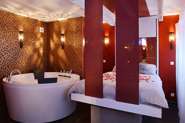 Chambre Avec Jacuzzi De Prestige Pour L'Exquis Week-End En pour Chambre Avec Jacuzzi Lyon