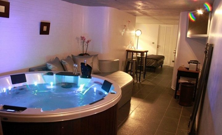 Chambre Avec Jacuzzi Week End Deux – Cosmeticuprise pour Chambre Avec Jacuzzi Privatif Var