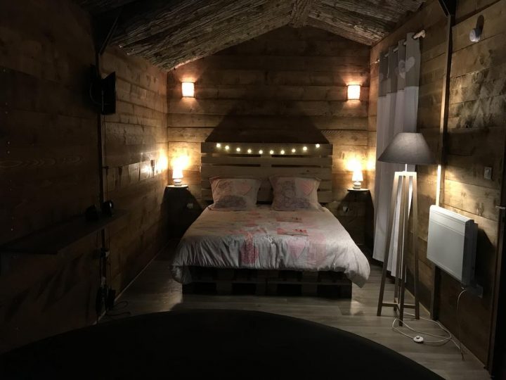 Chambre Avec Spa Privée, Candor – Tarifs 2020 tout Chambre D Hote Soissons Chambre Avec Spa Privée, Candor – Tarifs 2020 tout Chambre D Hote Soissons