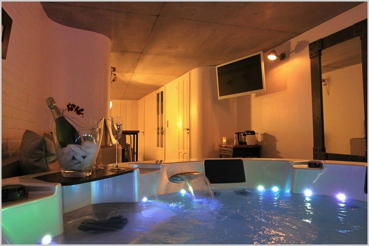 Chambre D Hotel Avec Jacuzzi Privatif Belgique Chambre D encequiconcerne Chambre Avec Jacuzzi Privatif Ile De France