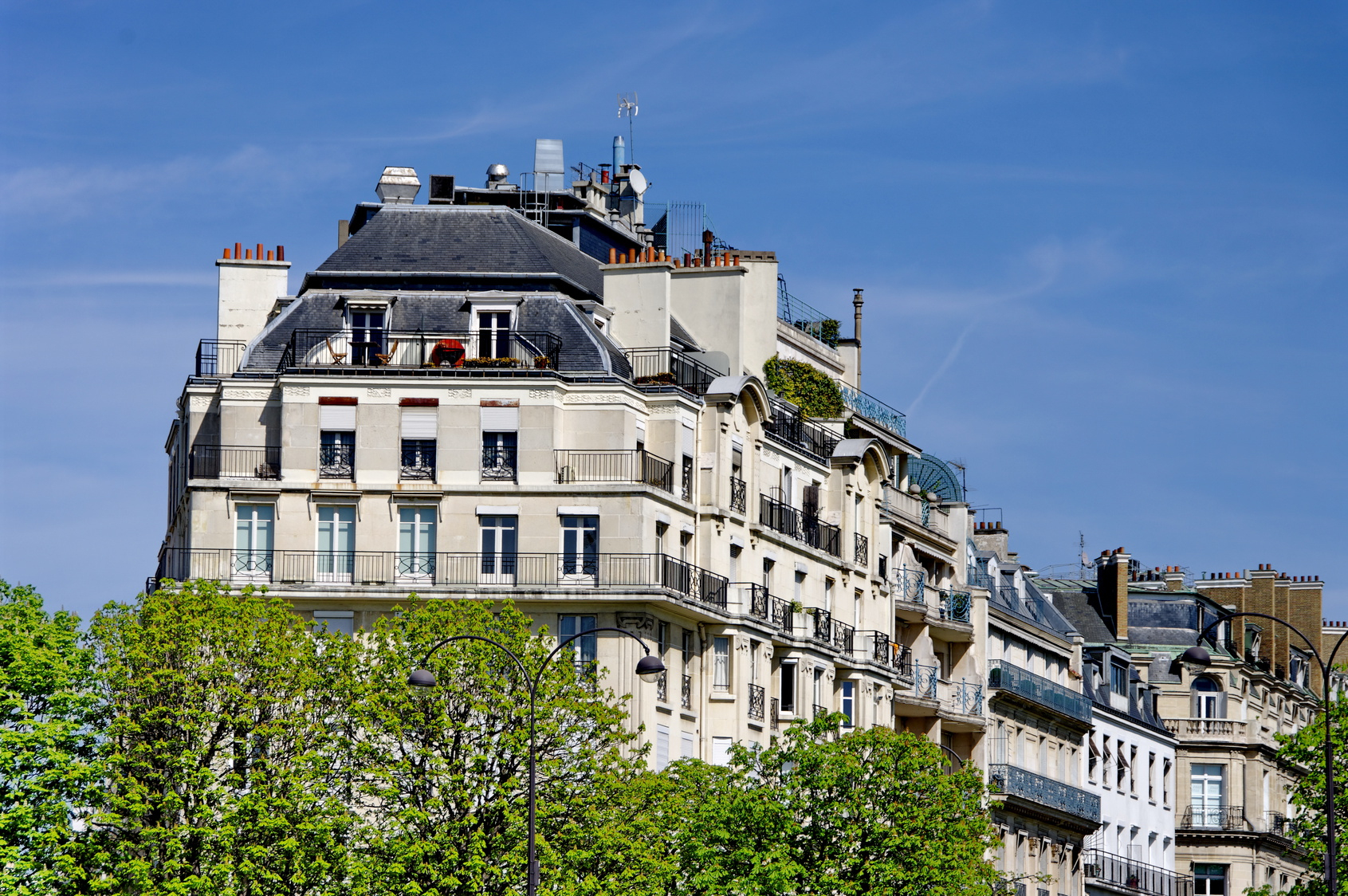 Chambre De Bonne À Paris, Un Bon Investissement Locatif concernant Achat Chambre De Bonne Paris