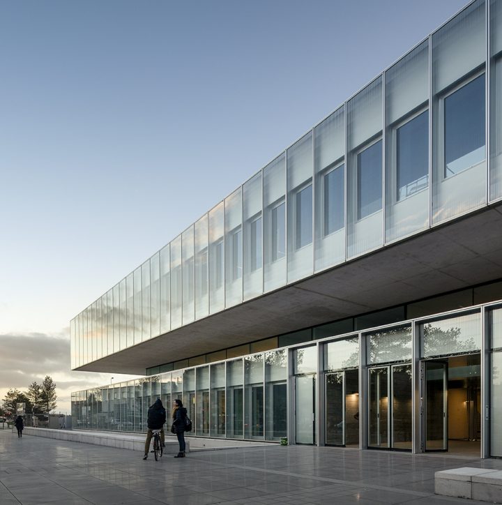 Chambre De Métiers Et De L'artisanat Von Kaan Architecten serapportantà Chambre Des Metiers Arras