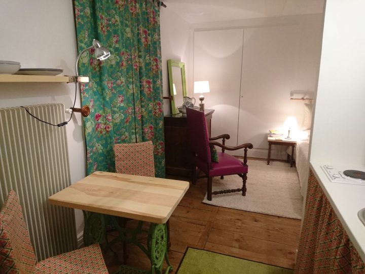 Chambre D'Hôtes À La Place – Florac Trois Rivieres tout Chambres D Hotes Meyrueis Chambre D'Hôtes À La Place – Florac Trois Rivieres tout Chambres D Hotes Meyrueis