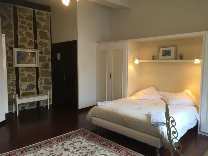 Chambre D'hôtes Amphitryon (Oloron-Sainte-Marie) | Site pour Chambre D Hote Oloron Sainte Marie