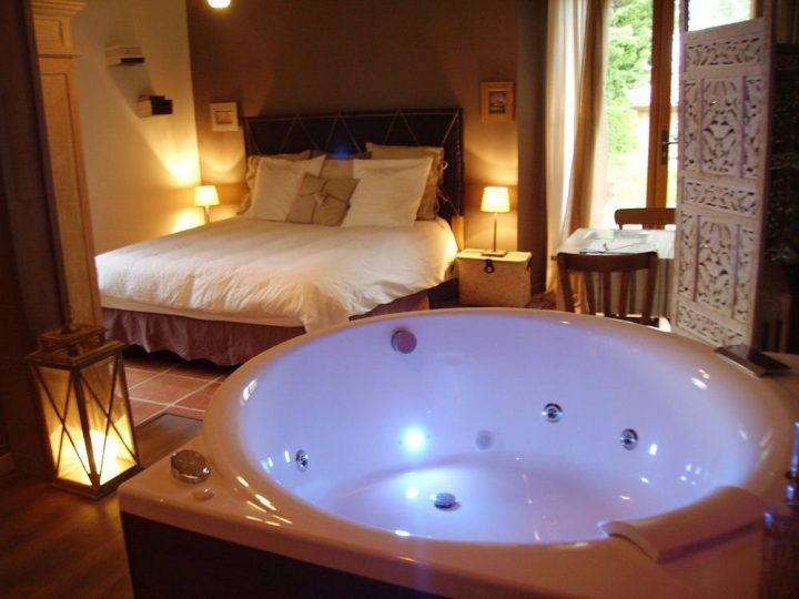 Chambre D'Hôtes Cabagnous, Chambres Montesquieu Volvestre intérieur Chambre D Hote Périgueux