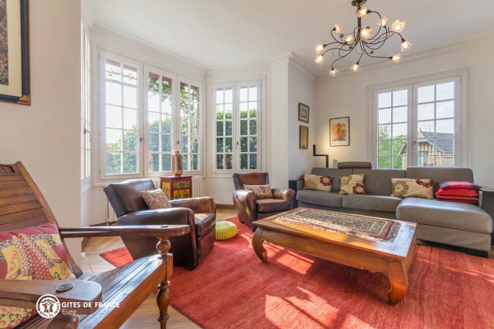 Chambre D'hôtes Cathy's Romantic Garden Normandie Eure À Evreux dedans Chambre D Hote Evreux