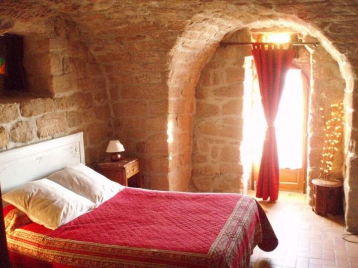 Chambre D'Hôtes De Charme Mas Du Tracol À Les Assions avec Creer Des Chambres D Hôtes
