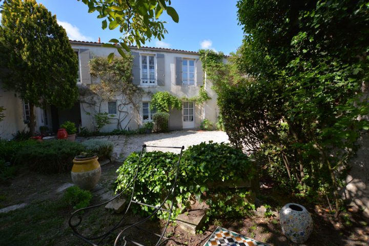 Chambre D'hôtes De Charme, Proximité Île De Ré – Zimmern In dedans Chambres D Hotes Ile De Re