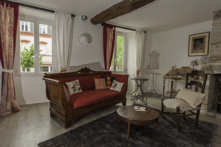 Chambre D'Hôtes La Dame Aux Camélias | Maison D'Hôtes intérieur Chambre D Hote Ile Rousse