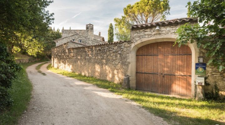 Chambre D'Hôtes La Grangeonne À Marsanne En Drome serapportantà La Grangeonne Marsanne