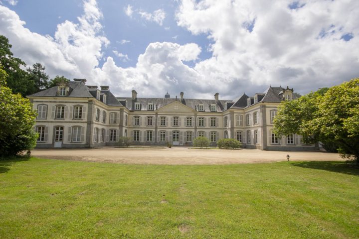 Chambre D'Hôtes Le Château De Lannouan : Landevant N pour Chambre D Hote Severac Le Chateau