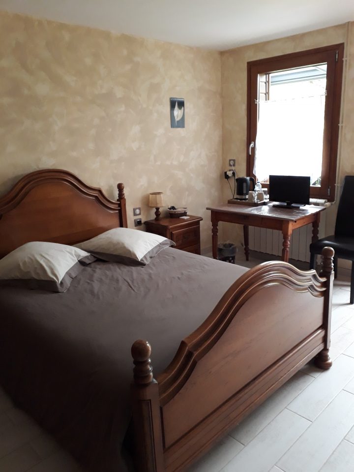 Chambre Éocène, Chambre D'hôte Pour Personnes Handicapés encequiconcerne Chambre D Hote Bethune