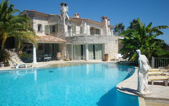 Chambres D'Hôtes À Vence : La Bergerie B&B | Chambres D intérieur Chambre D Hote Hérault