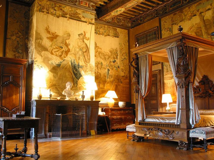 Chambres D'Hôtes Au Château De Brissac | Anjou – Val De Loire serapportantà Chambre D Hote Parthenay