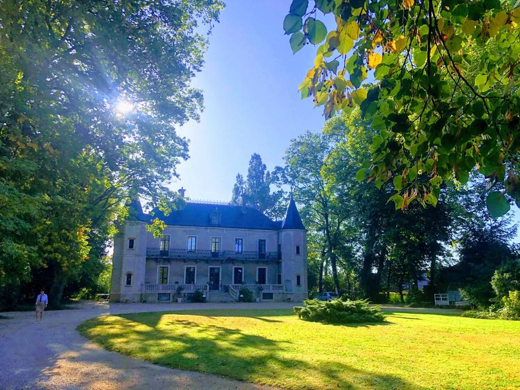 Chambres D'hôtes Château De La Villeneuve, Chambres D'hôtes à Chambre D Hote Chateau Chalon