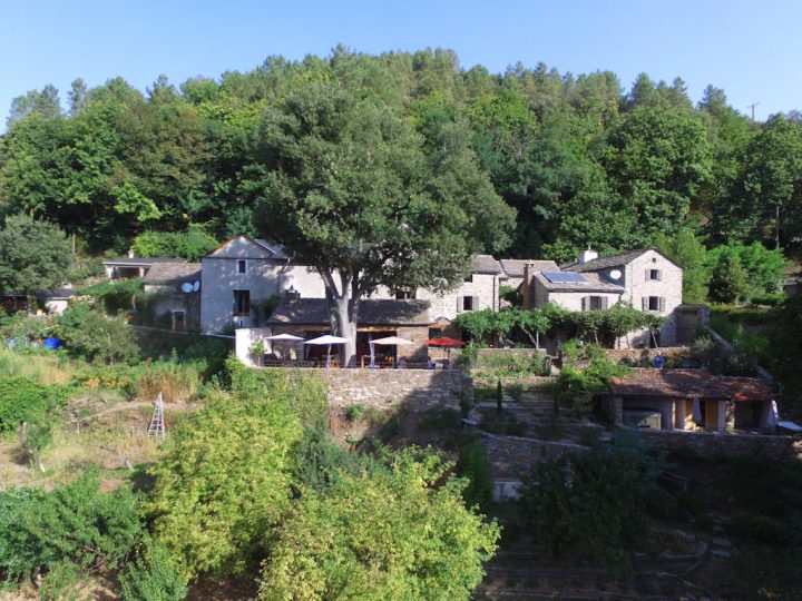 Chambres D'hôtes De Charme Les Cessenades – Zimmern In Saint tout Chambre D Hote Lozère