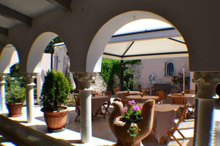 Chambres D'Hôtes Domaine De Foresta Bonifacio, Corse Du concernant Chambre D Hotes Corse Du Sud