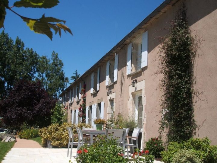 Chambres D'hôtes La Charrière – Cheffois – Accueil Vendée concernant Chambre D Hote Vendée