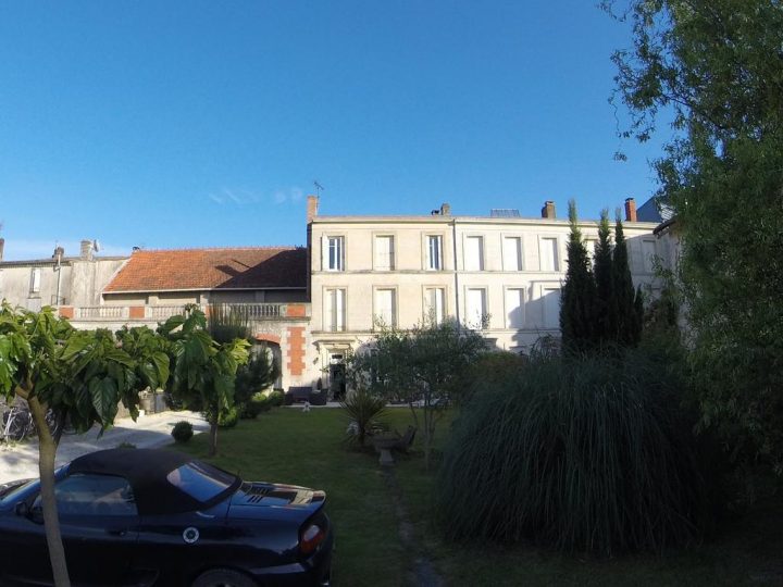 Chambres D'hôtes La Rive, Gästezimmer Mortagne Sur Gironde dedans Chambre D Hote Talmont Sur Gironde Chambres D'hôtes La Rive, Gästezimmer Mortagne Sur Gironde dedans Chambre D Hote Talmont Sur Gironde