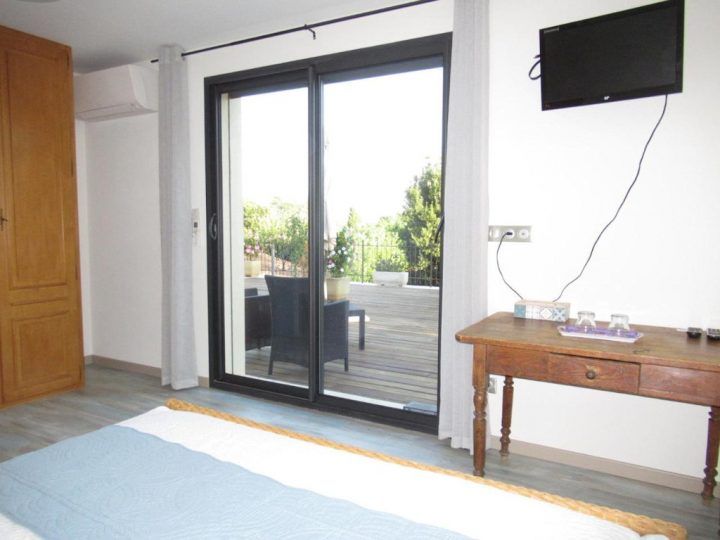 Chambres D'hôtes Le Bastidon De Cucuron, Suites Cucuron, Luberon à Cybévasion Chambres D Hotes Chambres D'hôtes Le Bastidon De Cucuron, Suites Cucuron, Luberon à Cybévasion Chambres D Hotes