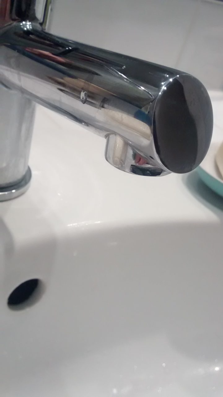 Changer Un Mousseur De Robinet… Pas Apparent ? destiné Comment Démonter Un Robinet Changer Un Mousseur De Robinet… Pas Apparent ? destiné Comment Démonter Un Robinet