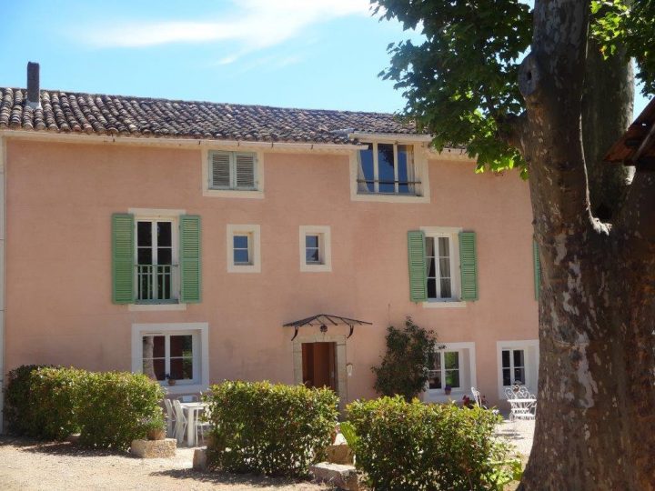 Château Nestuby – Chambres D'hôtes Au Vignoble – Suite Und pour Chambre D Hote Cotignac