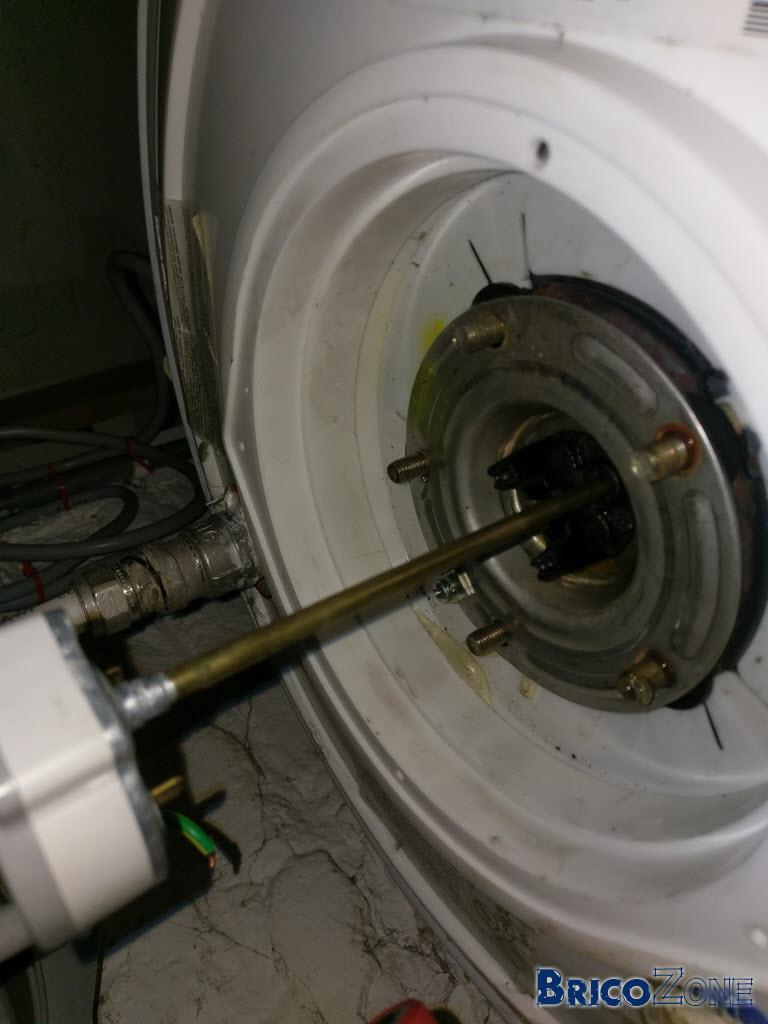 Chauffe Eau Électrique Fait Déclencher Le Differentiel intérieur Chauffe Eau Qui Fuit Par Le Haut Chauffe Eau Électrique Fait Déclencher Le Differentiel intérieur Chauffe Eau Qui Fuit Par Le Haut