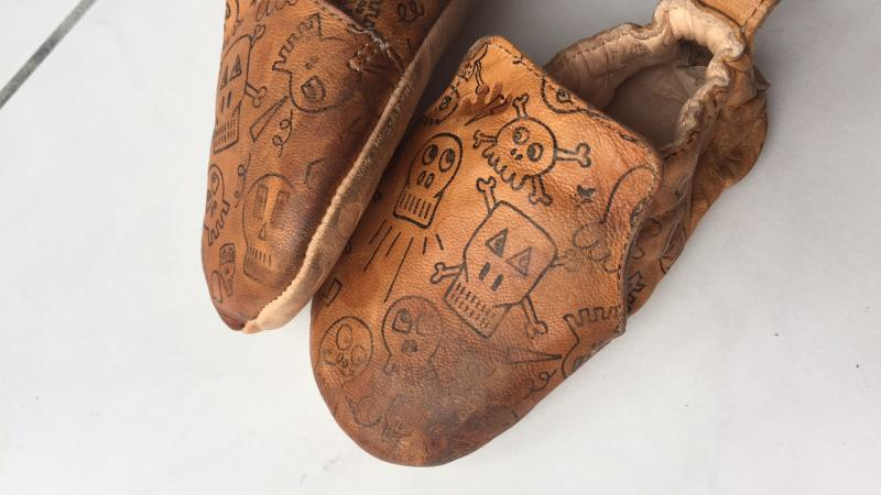 Chausson Bébé En Cuir Fourré - Bébé, Doudou Univers dedans Meubles Crack Avis Chausson Bébé En Cuir Fourré - Bébé, Doudou Univers dedans Meubles Crack Avis