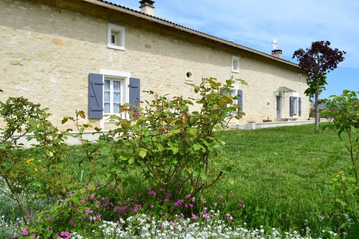 Chez Jumaine – Location Chambre D'hôtes 16G9517 La intérieur Chambres D Hotes Le Mans Et Environs Chez Jumaine – Location Chambre D'hôtes 16G9517 La intérieur Chambres D Hotes Le Mans Et Environs