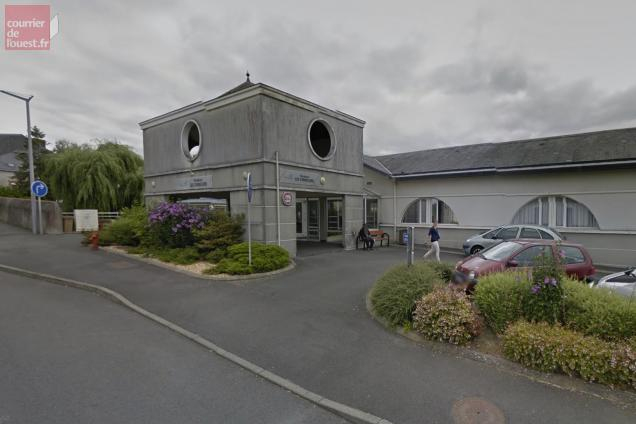Cholet. Il Rentre Par Effraction Dans La Chambre D'Une tout Chambre Des Métiers Cholet Cholet. Il Rentre Par Effraction Dans La Chambre D'Une tout Chambre Des Métiers Cholet