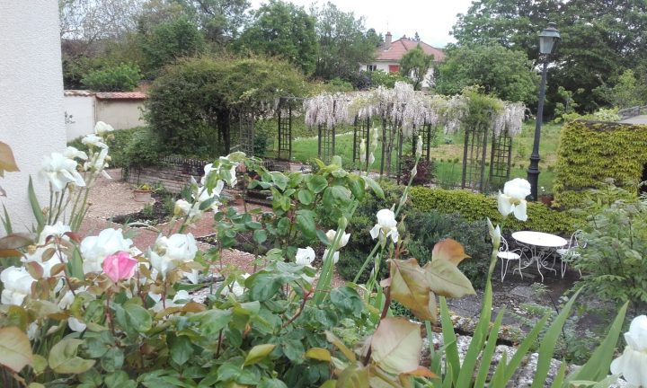Clos Champagne Saint Nicolas : Chambre D'Hote Beaune, Côte tout Chambre D Hote Beaune
