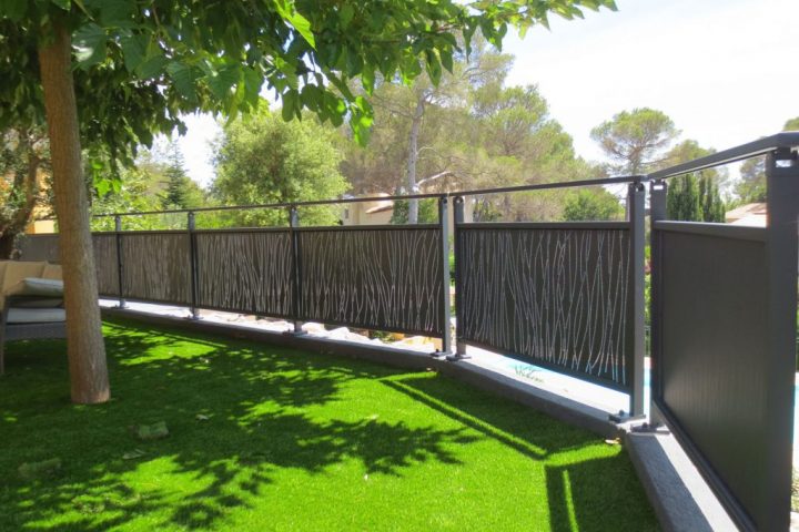 Clotûre Et Garde Corps Jardin Et Terrasse: Pvc, Alu, Inox intérieur Clotures De Jardin