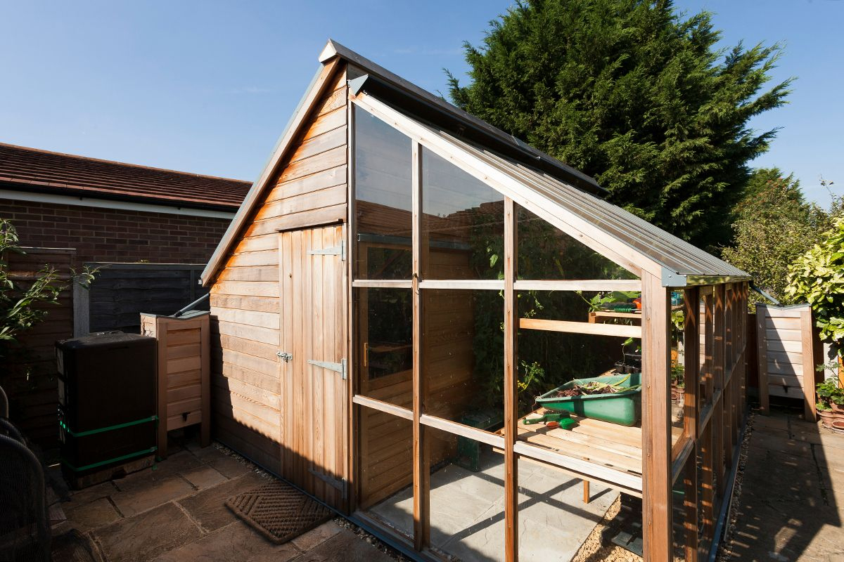 Combiné Serre Et Abris De Jardin | Abri De Jardin, Cabanon encequiconcerne Abri De Jardin 18M2