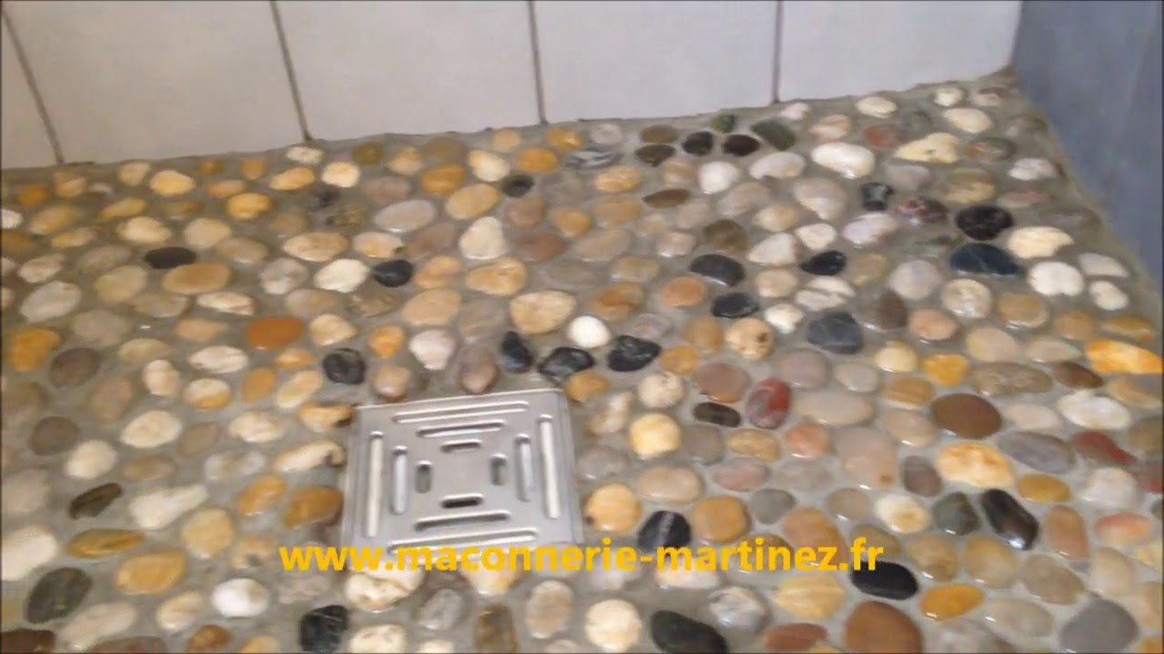Comment Bien Nettoyer, Traiter Le Sol Et Mur Des Douches Italiennes  Maçonnerie-Martinez concernant Nettoyer Moisissure Douche